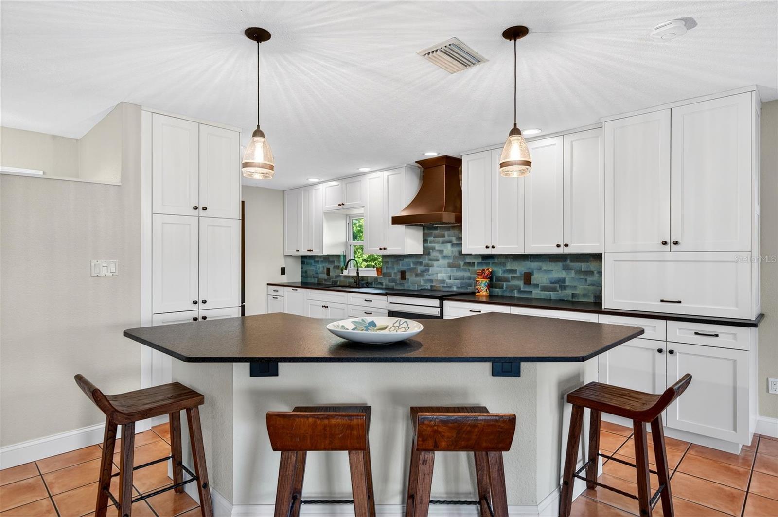 BAY CREST PARK UNIT 12 - Residential