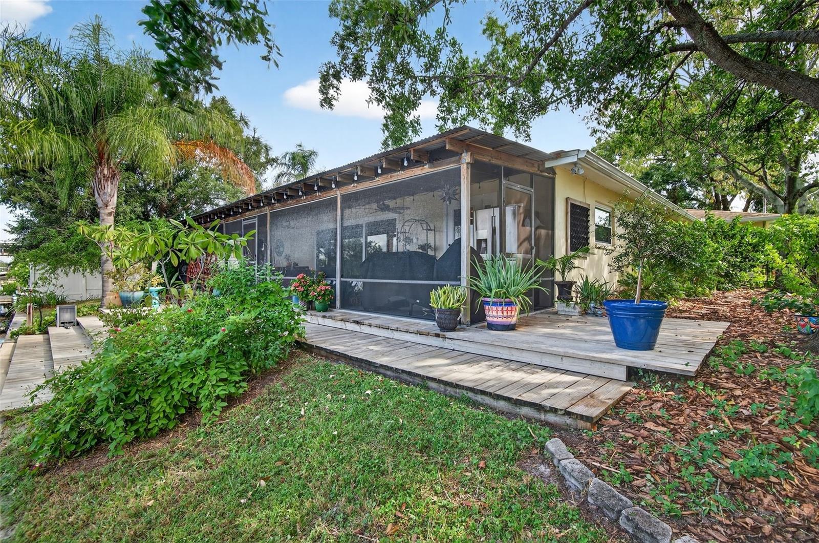 BAY CREST PARK UNIT 12 - Residential