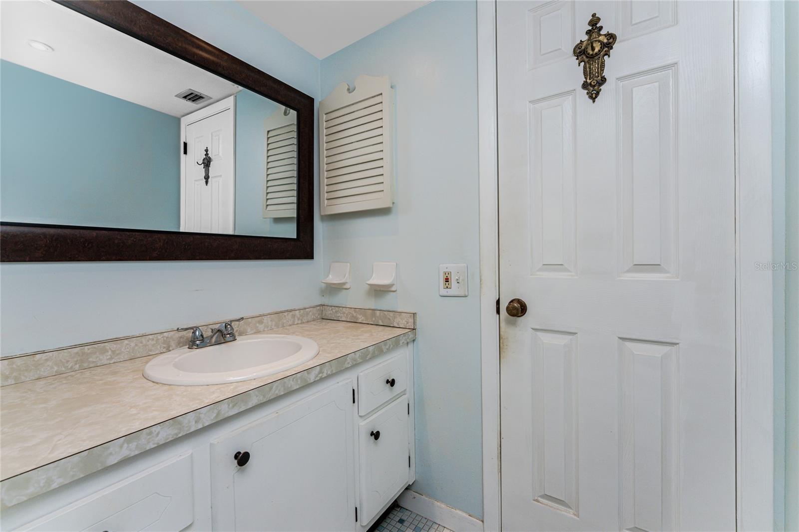 ROTONDA WEST OAKLAND HILLS - Residential