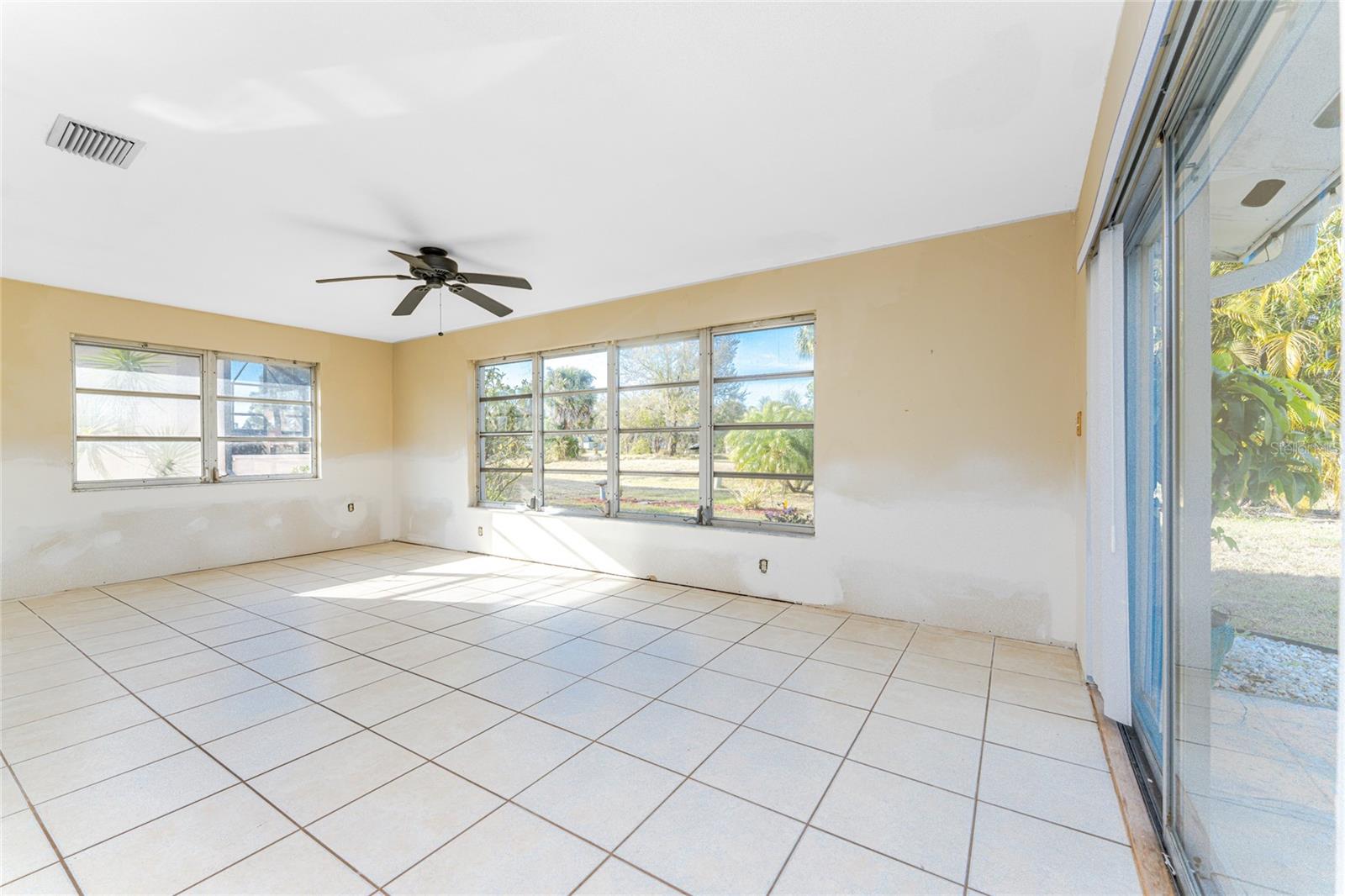 ROTONDA WEST OAKLAND HILLS - Residential