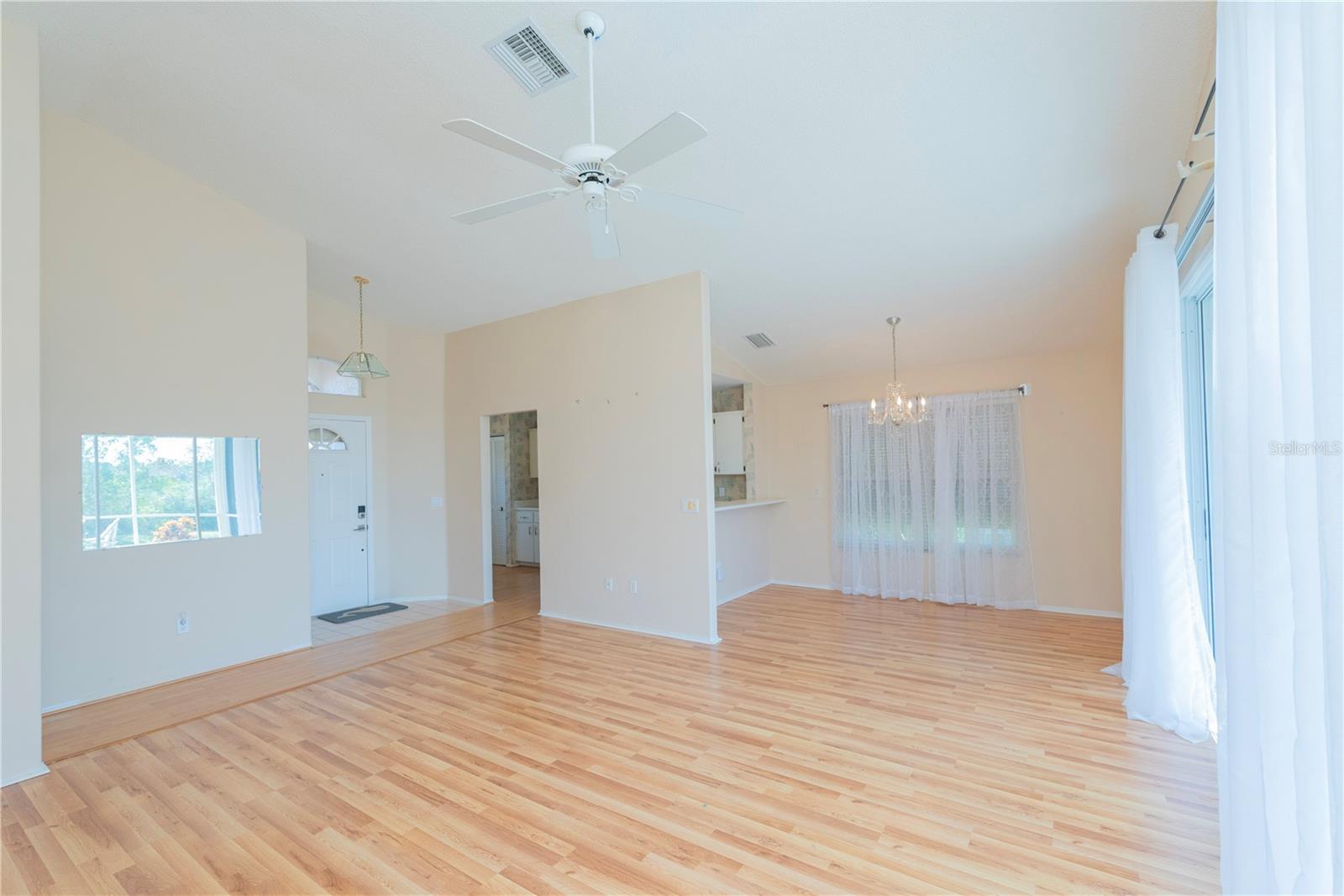 754 LIGHTHOUSE DRIVE