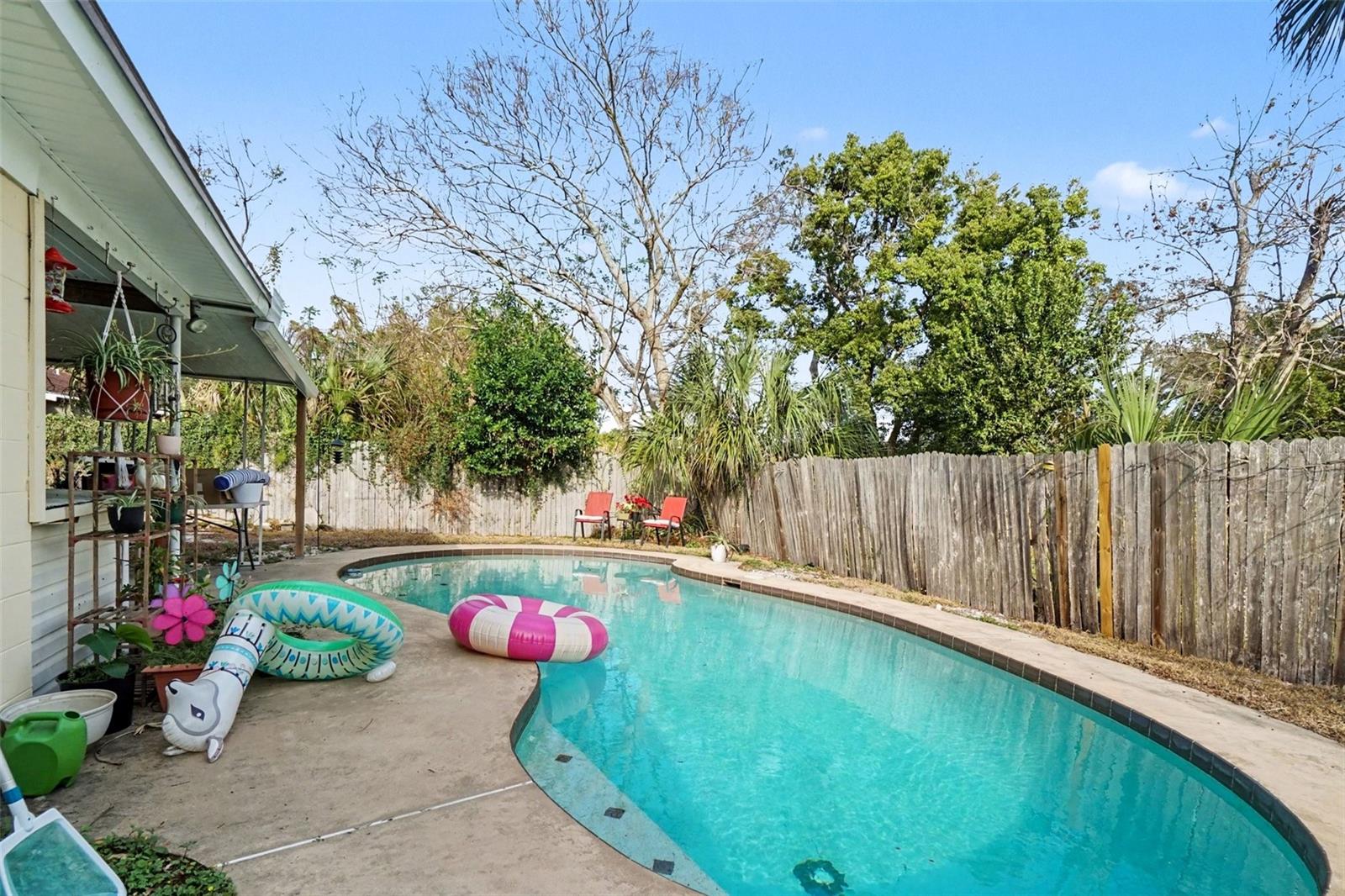 LAKE RIDGE PARK - Residential