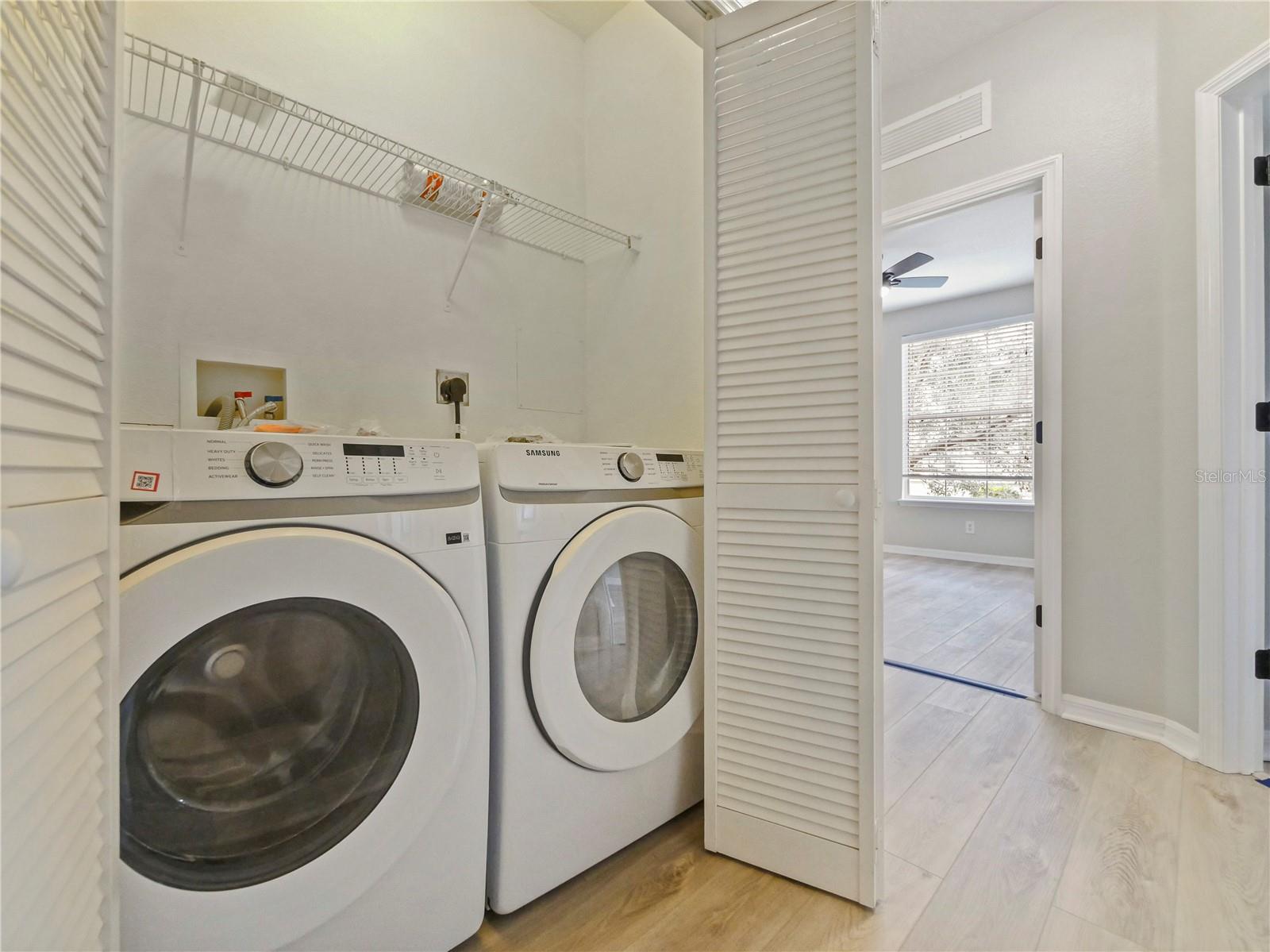 LAKESIDE/LKS/WINDERMERE PH 9 - Residential