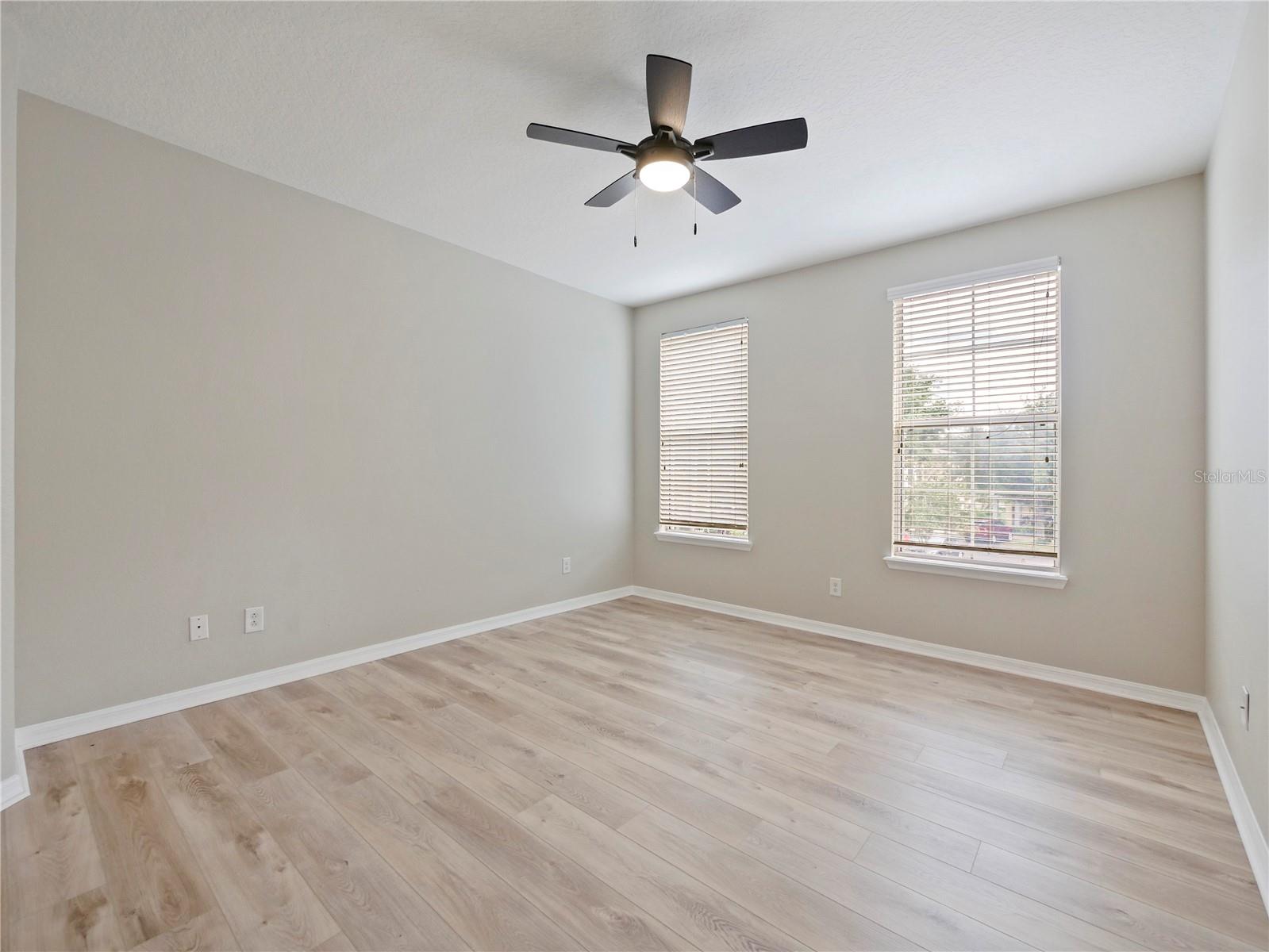 LAKESIDE/LKS/WINDERMERE PH 9 - Residential