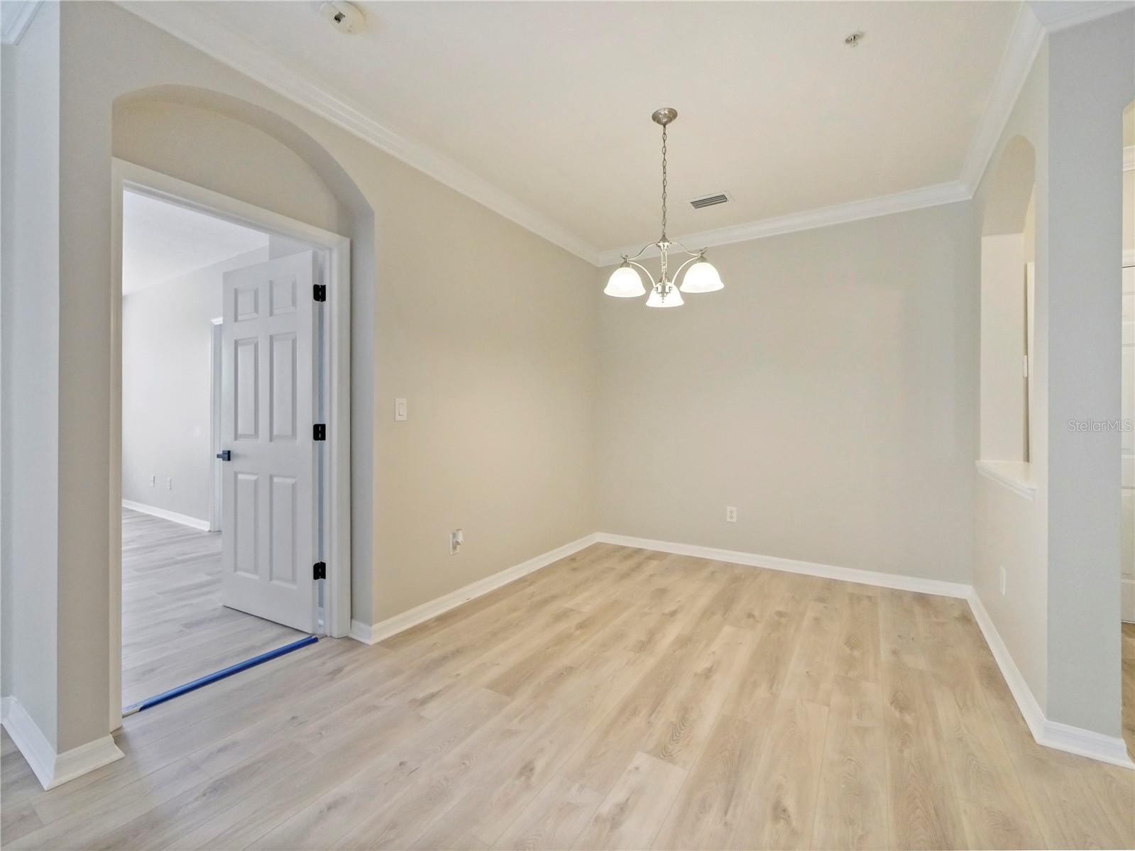 LAKESIDE/LKS/WINDERMERE PH 9 - Residential