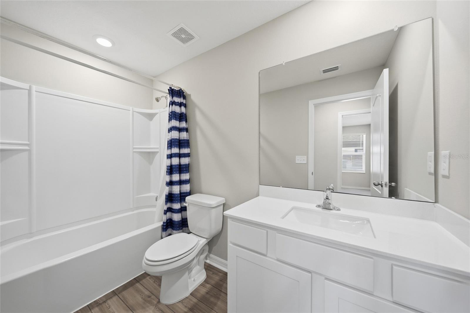 MIRADA - Residential Lease