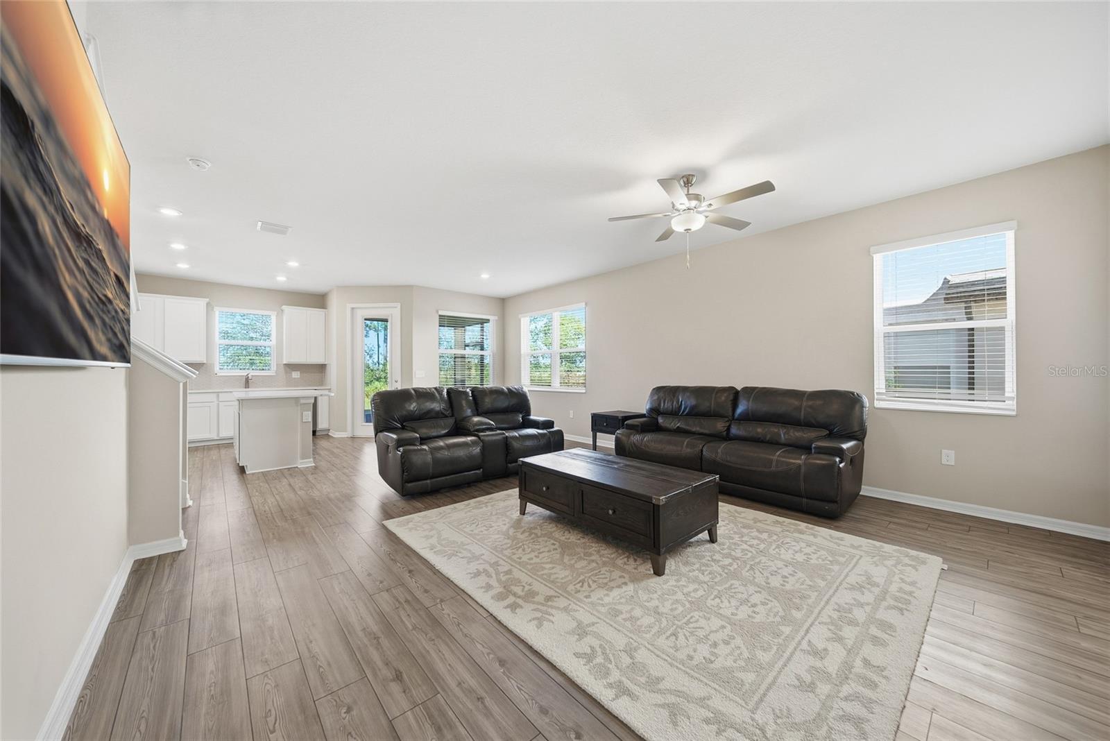 MIRADA - Residential Lease