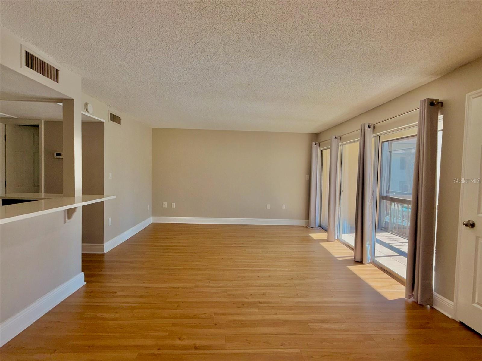 SANDY COVE - Residential Lease