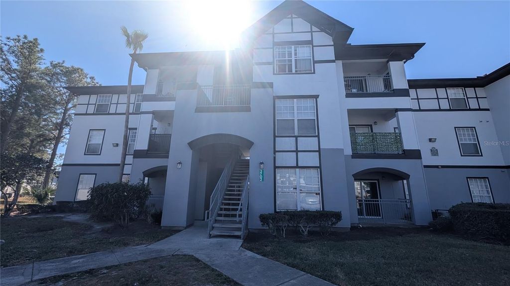 Photo of 3702 Palm Desert Lane #5423, Orlando, FL 32839 (MLS # O6381725)