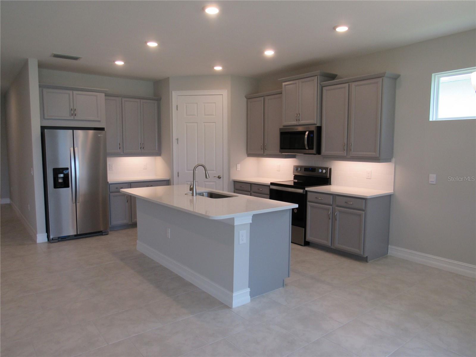 PALENCIA - Residential Lease