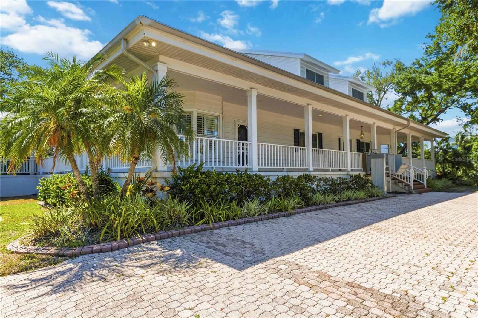 436 ANCHORAGE DRIVE