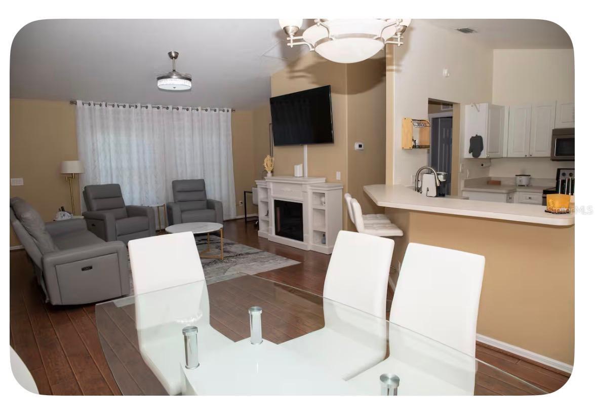 PORT CHARLOTTE 17 - Residential