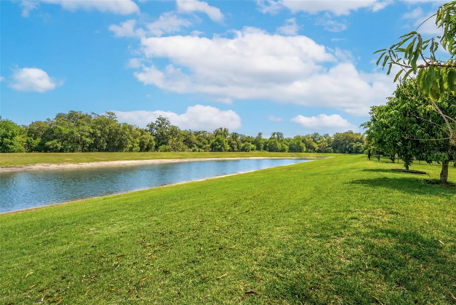 CREEKSTONE - Residential