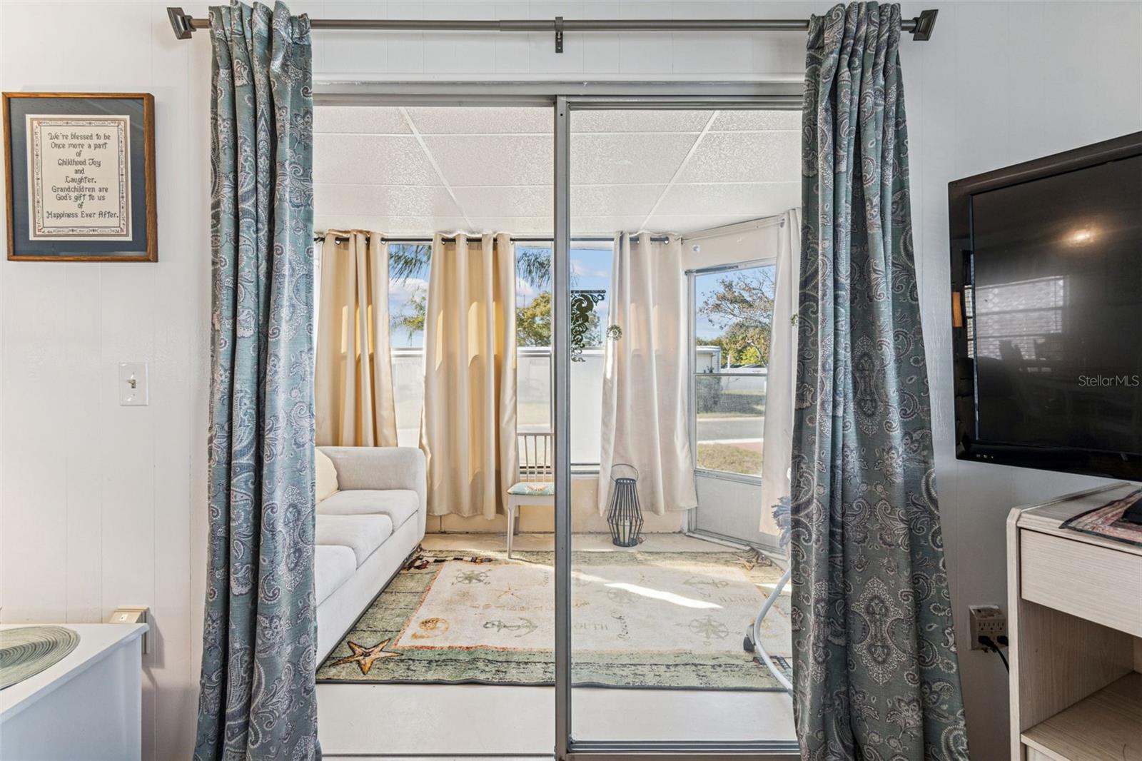 FOUR SEASONS ESTATE RESIDENT OWNED COMMUNITY INC - Residential