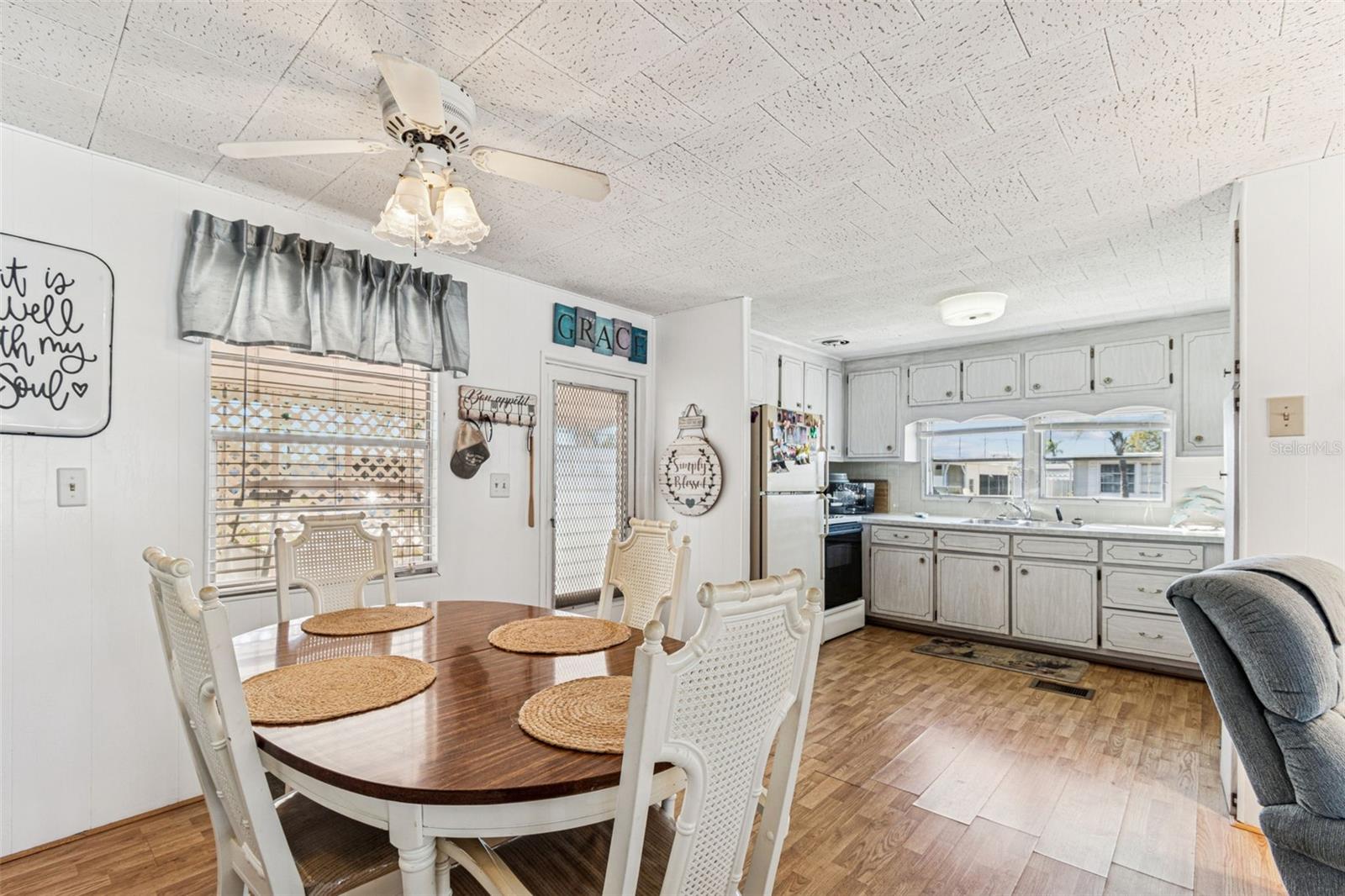 FOUR SEASONS ESTATE RESIDENT OWNED COMMUNITY INC - Residential