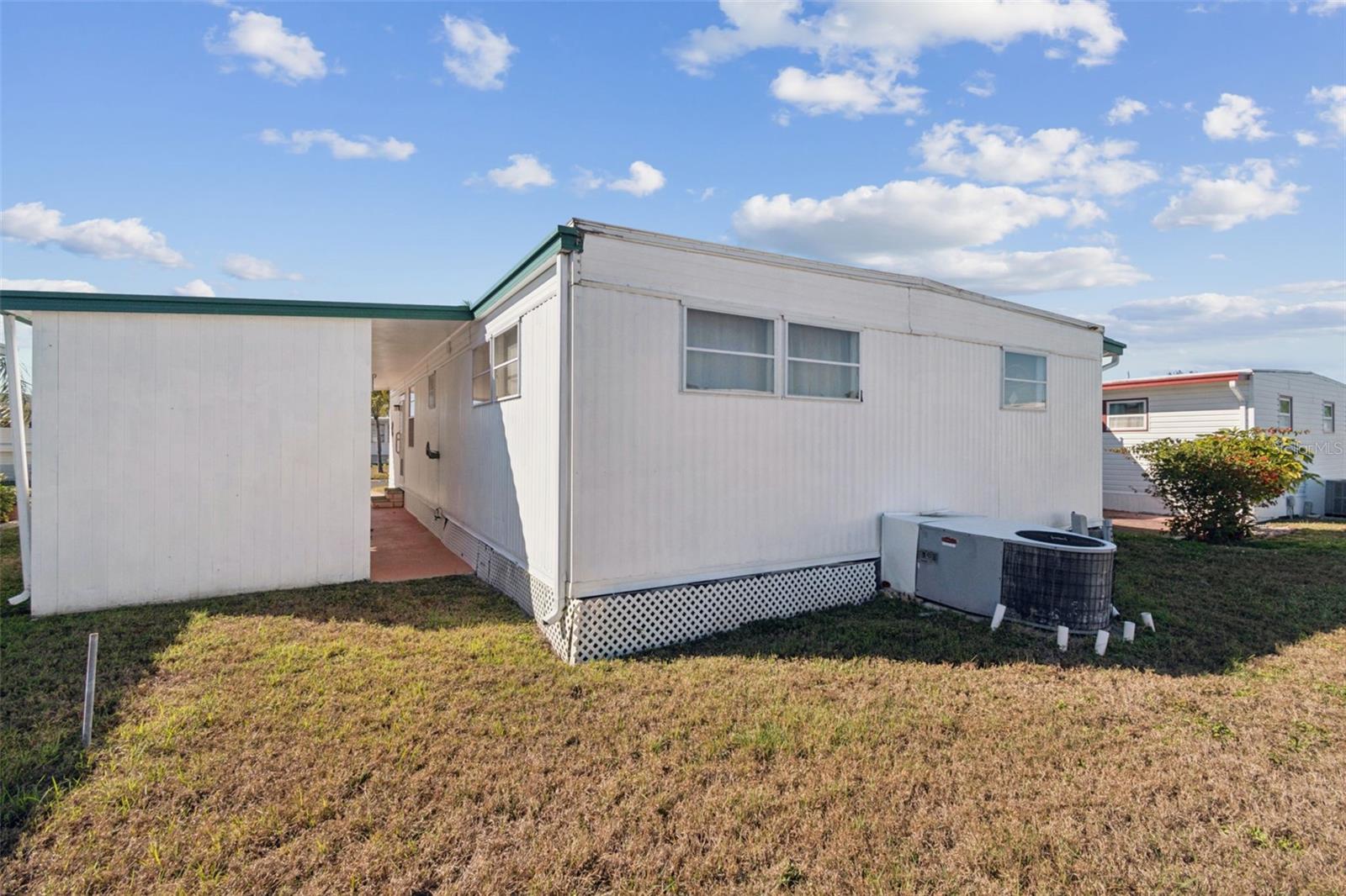 FOUR SEASONS ESTATE RESIDENT OWNED COMMUNITY INC - Residential