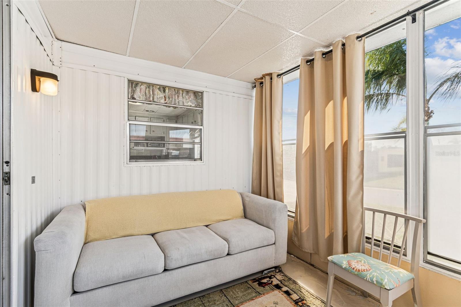 FOUR SEASONS ESTATE RESIDENT OWNED COMMUNITY INC - Residential