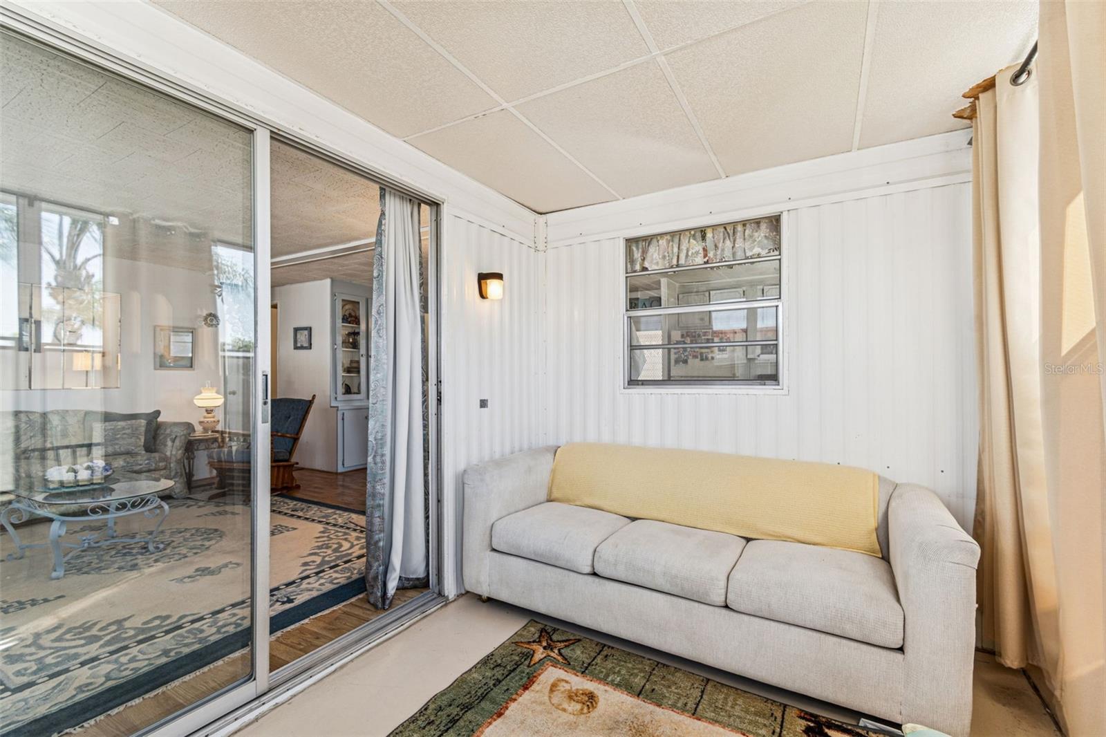 FOUR SEASONS ESTATE RESIDENT OWNED COMMUNITY INC - Residential