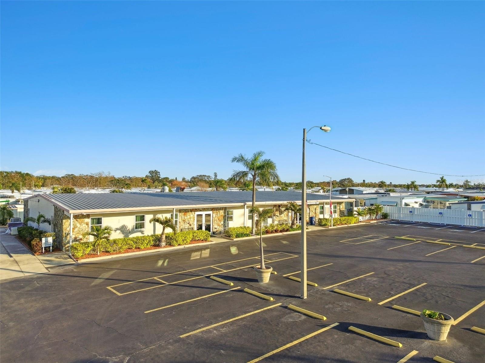 FOUR SEASONS ESTATE RESIDENT OWNED COMMUNITY INC - Residential