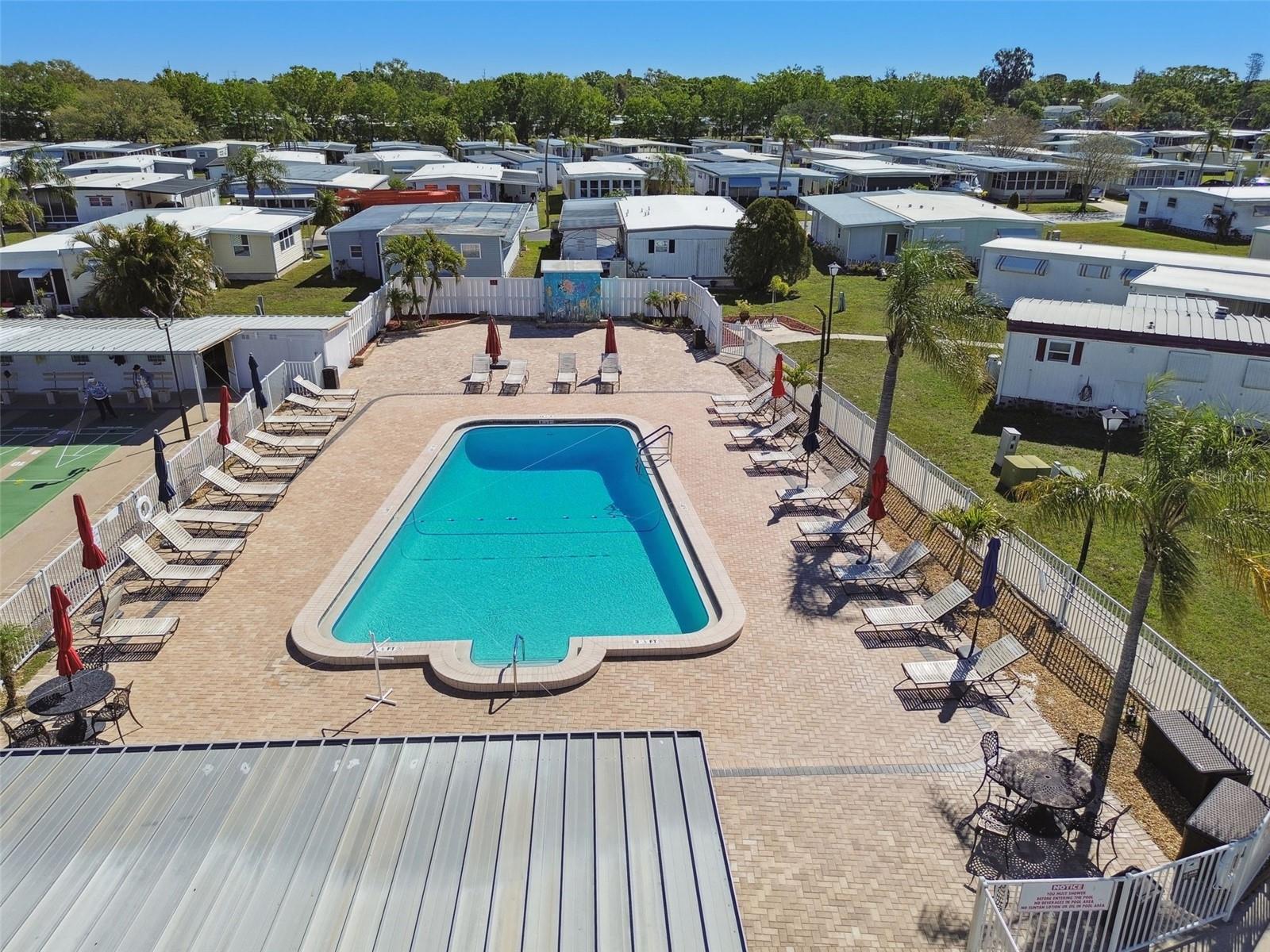 FOUR SEASONS ESTATE RESIDENT OWNED COMMUNITY INC - Residential