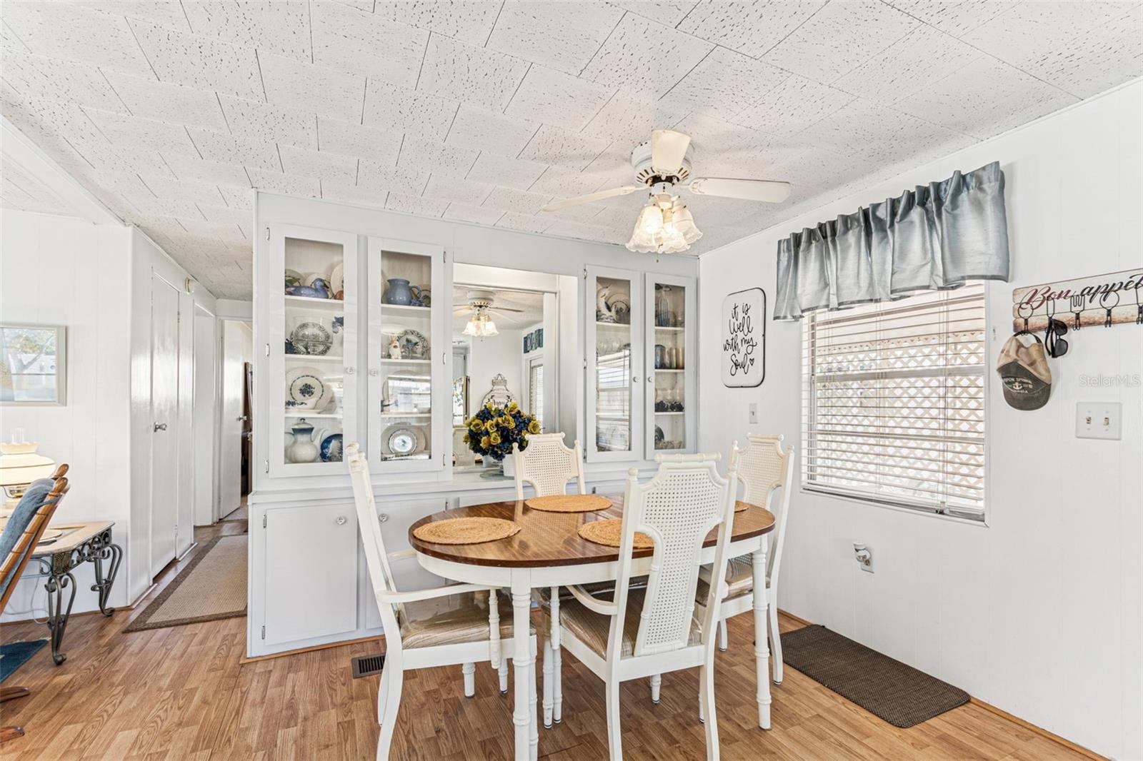 FOUR SEASONS ESTATE RESIDENT OWNED COMMUNITY INC - Residential