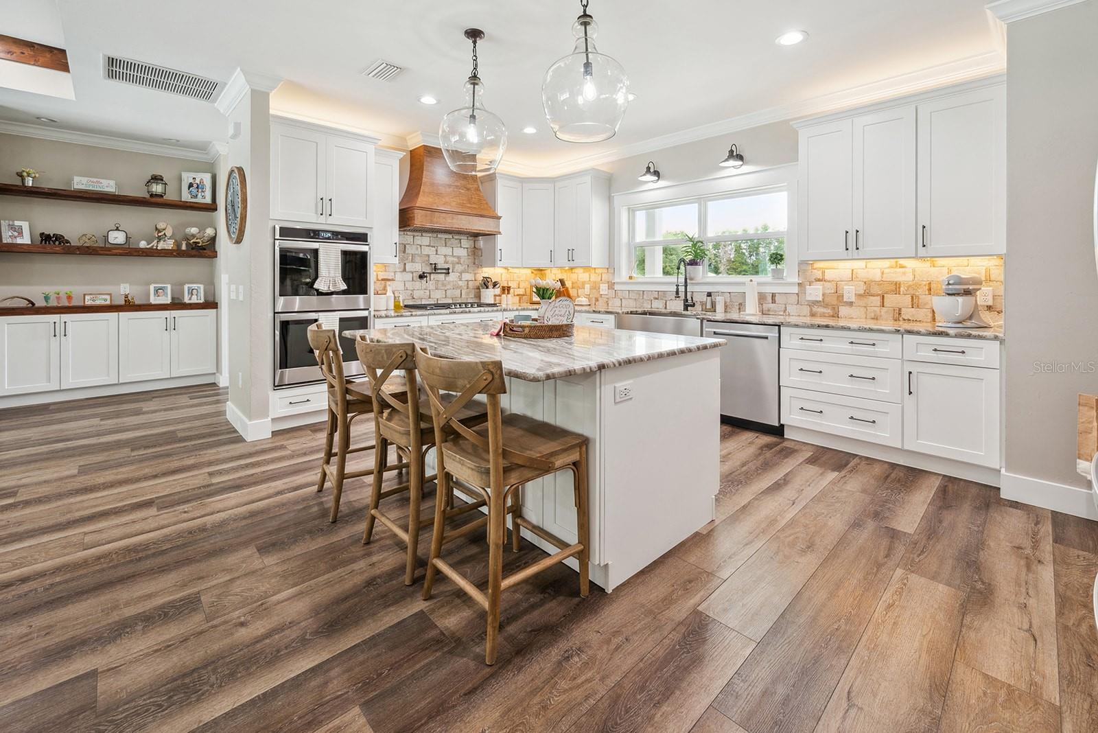 OAK LEAF SUB - Residential