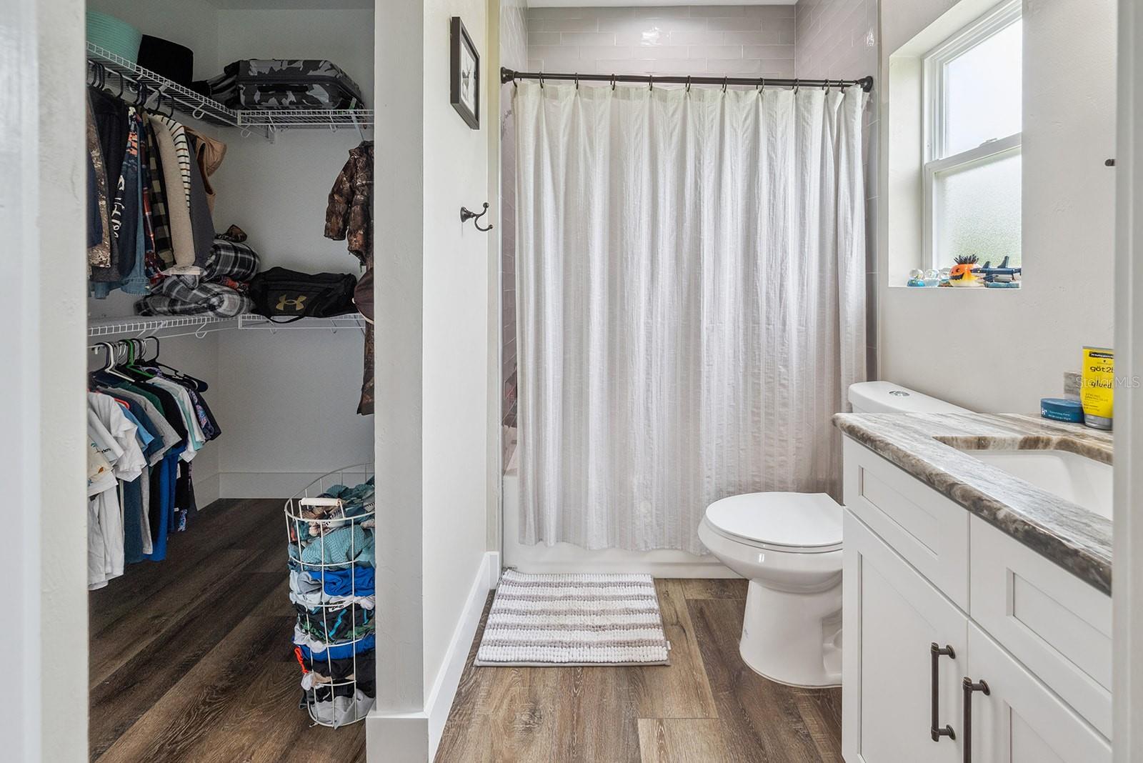 OAK LEAF SUB - Residential