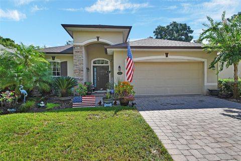 A home in DELAND