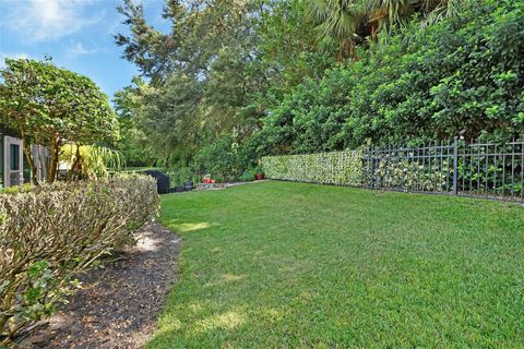 A home in DELAND