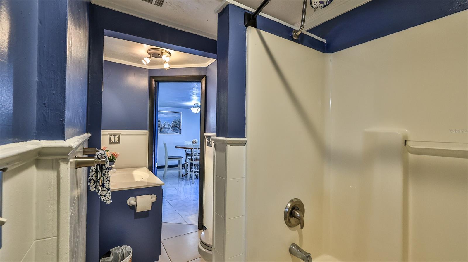 Cambridge Villas - Residential