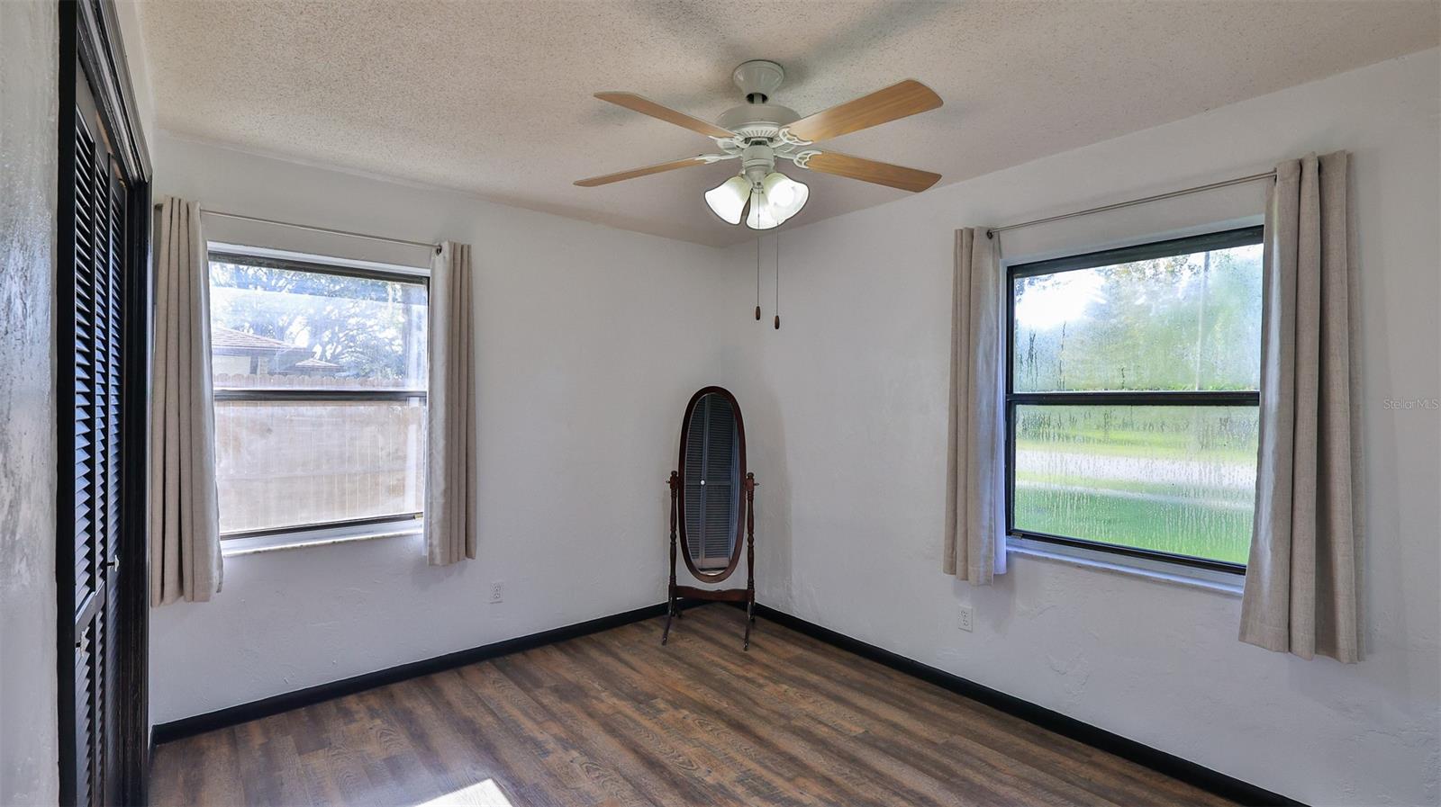 Cambridge Villas - Residential