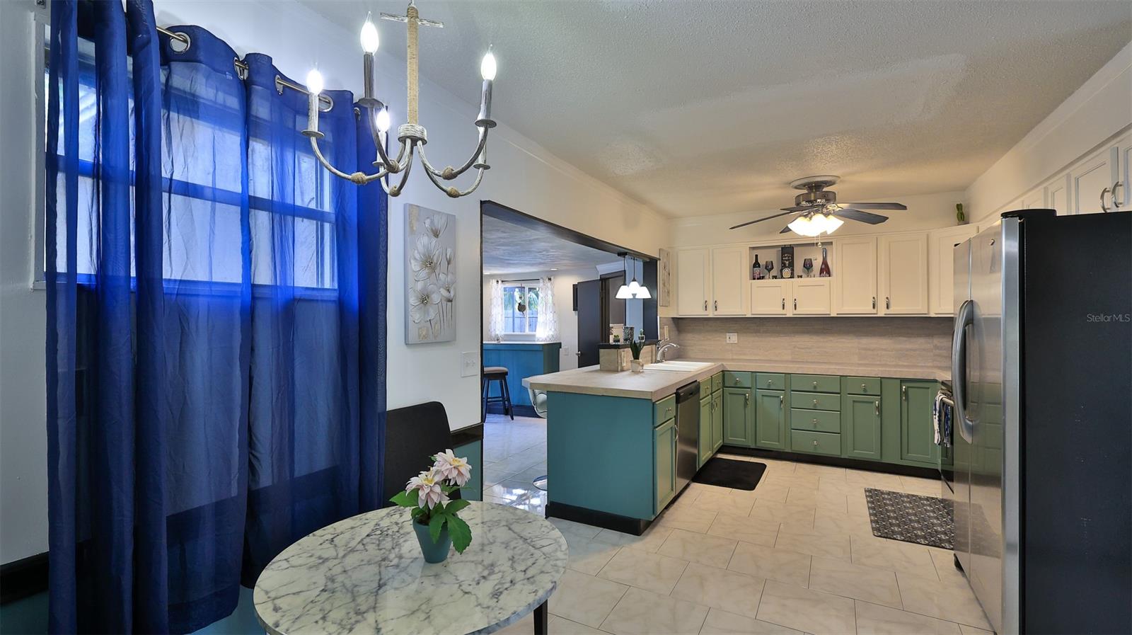 Cambridge Villas - Residential