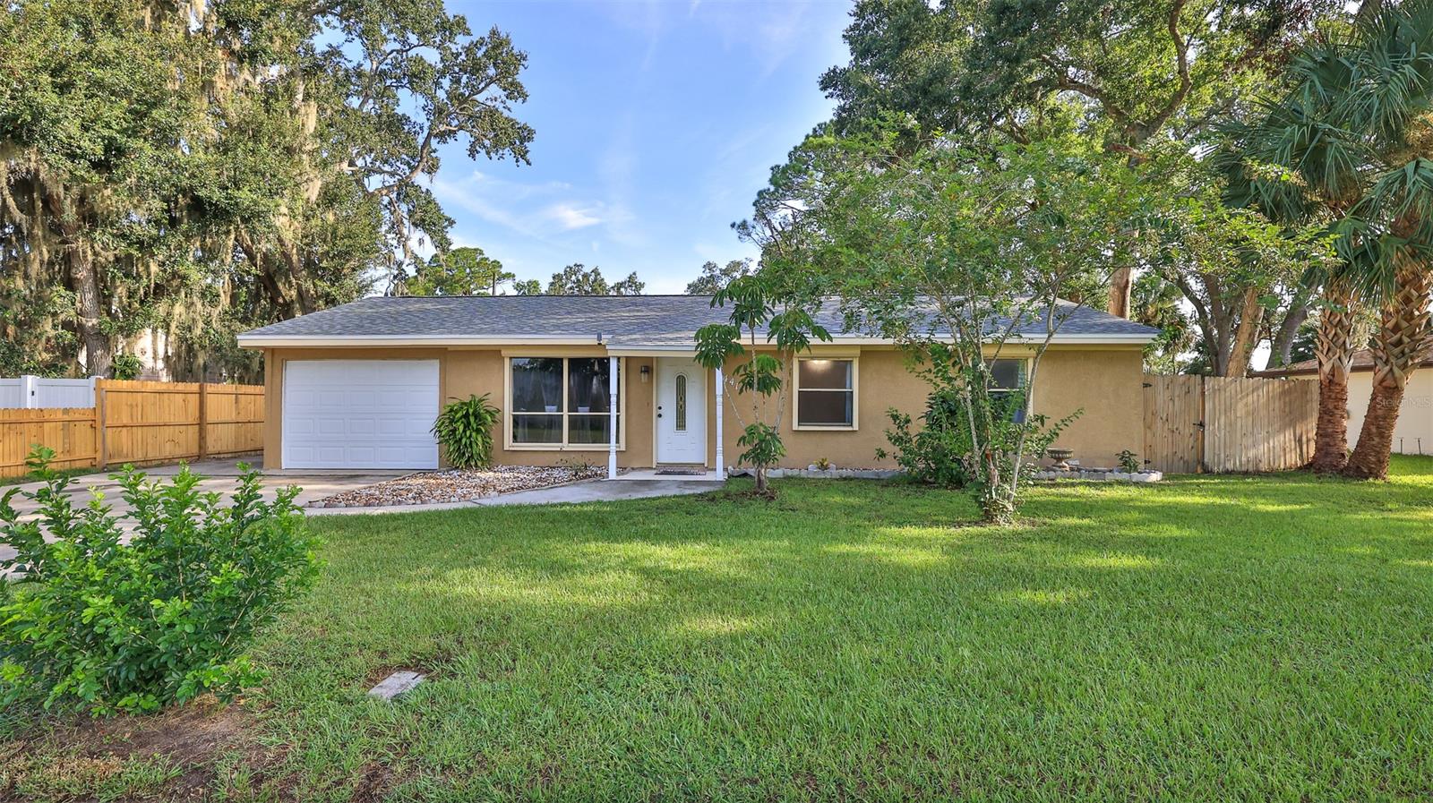 Cambridge Villas - Residential