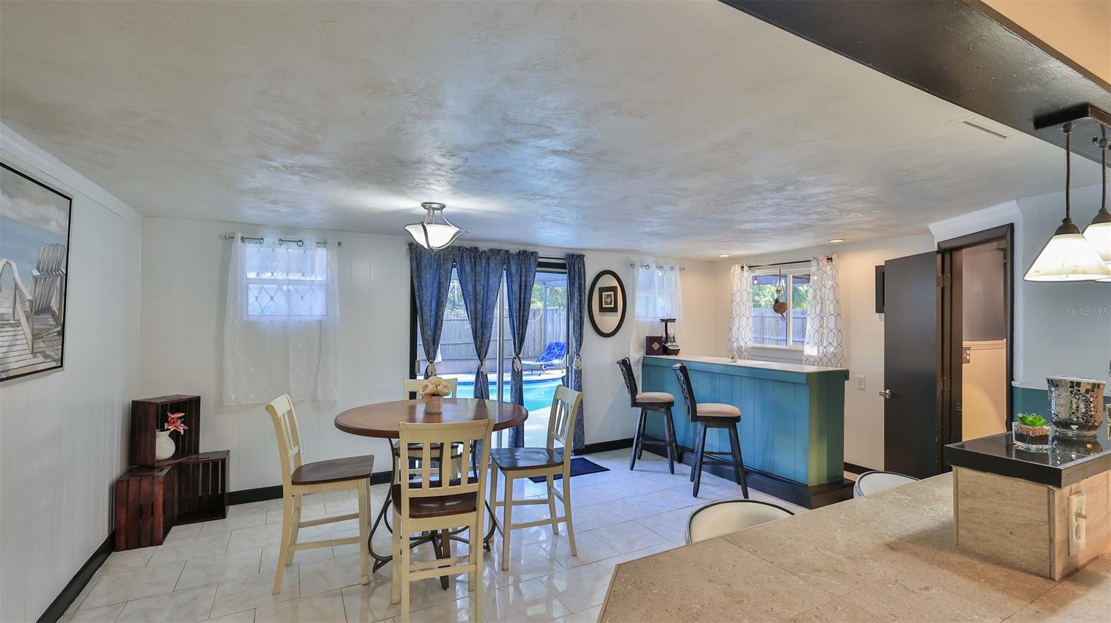 Cambridge Villas - Residential