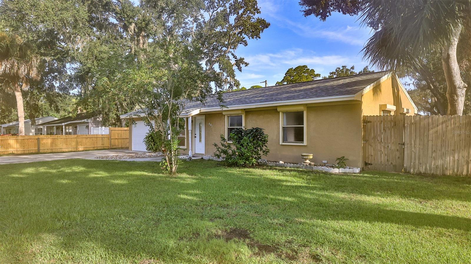 Cambridge Villas - Residential