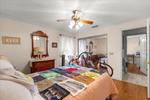 Tiny photo for 11470 SE 73rd Court, Belleview, FL 34420 (MLS # OM724592)