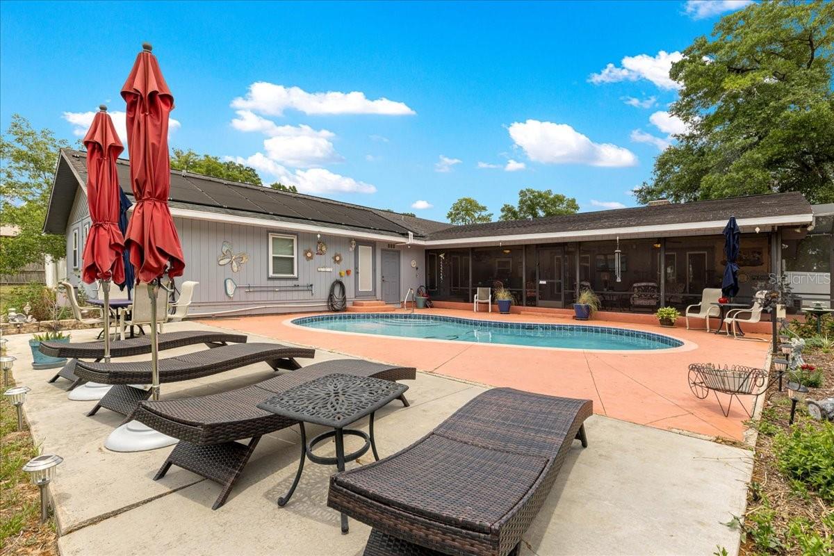 PINE WOOD ESTATE - Residential