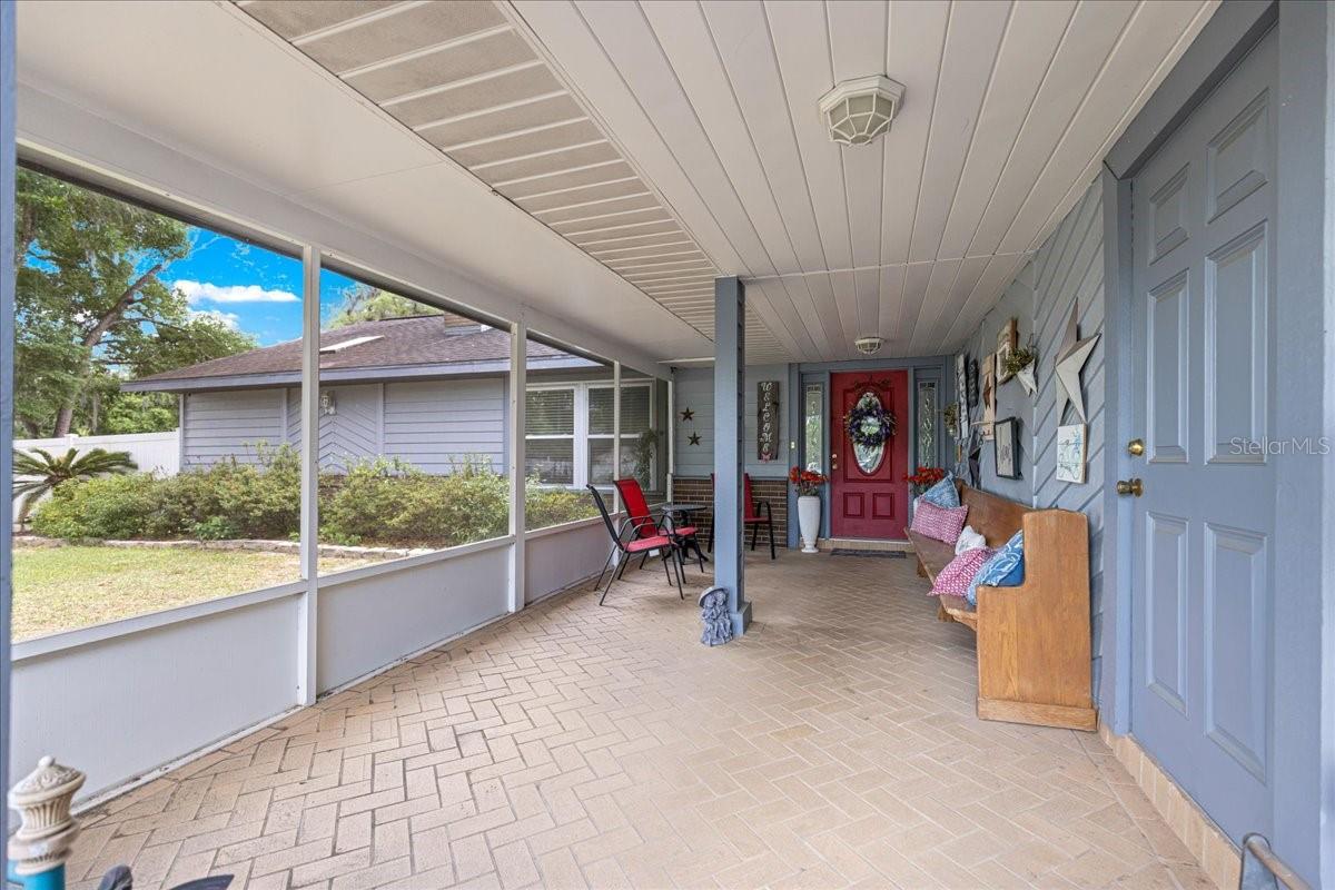 PINE WOOD ESTATE - Residential