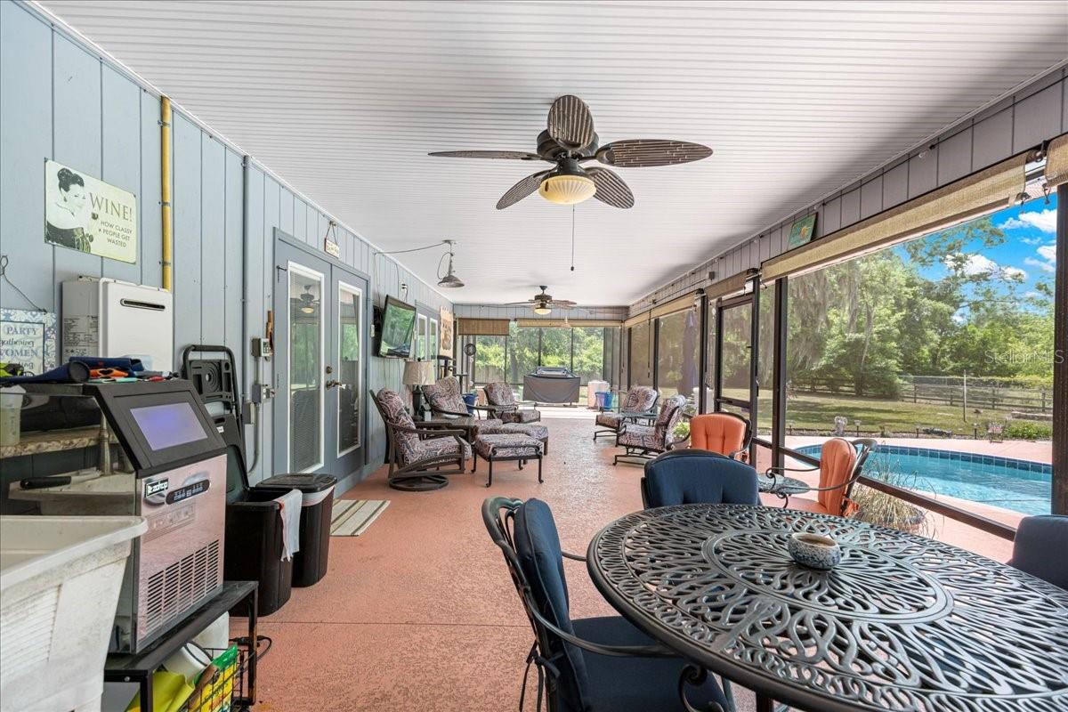 PINE WOOD ESTATE - Residential