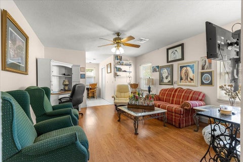 Tiny photo for 11470 SE 73rd Court, Belleview, FL 34420 (MLS # OM724592)