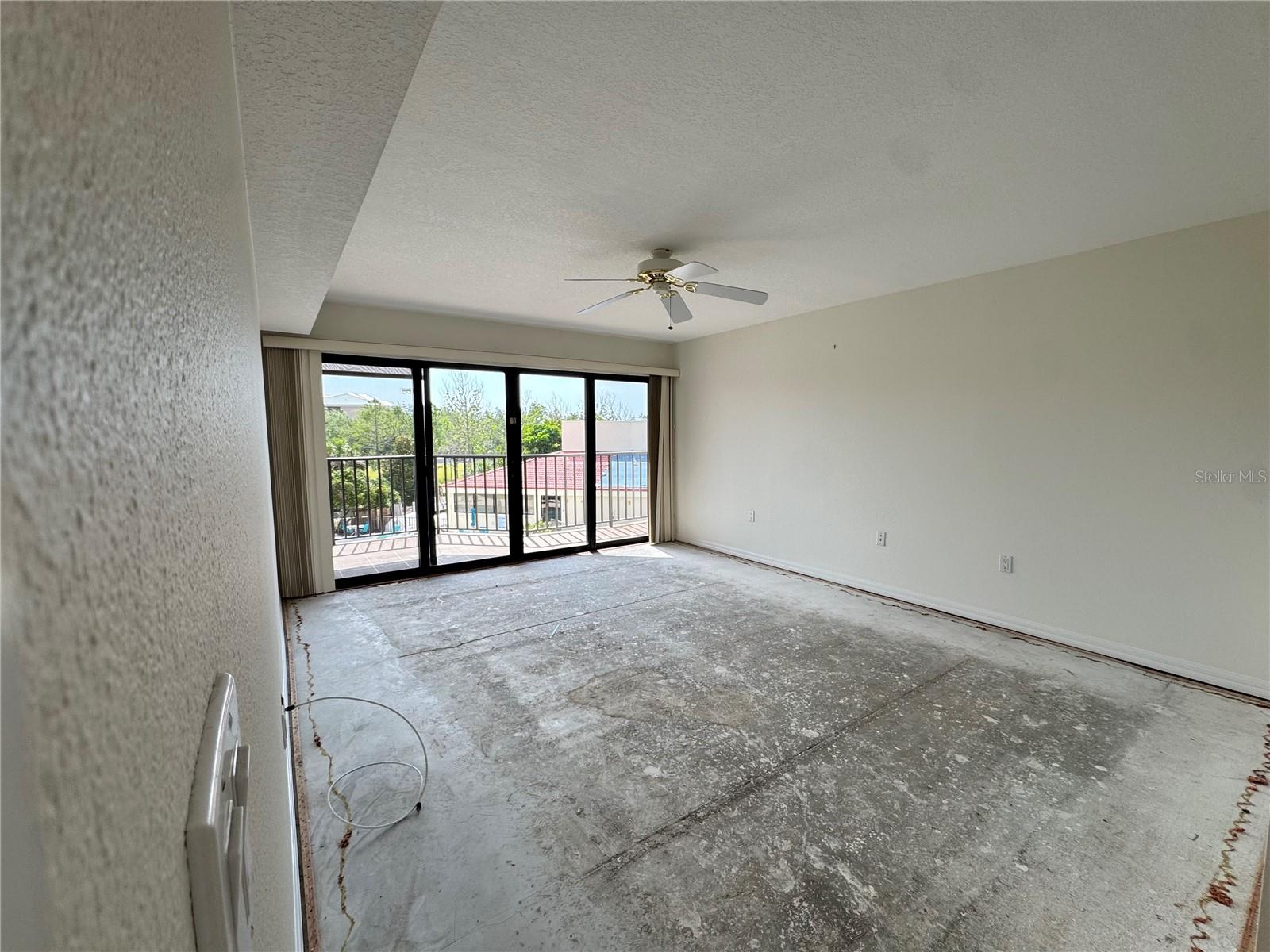 RIVER YACHT & RACQUET CLUB 1 - Residential