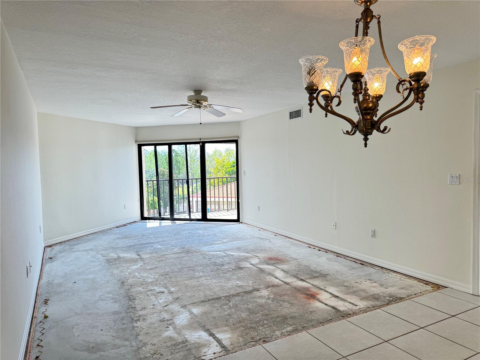 RIVER YACHT & RACQUET CLUB 1 - Residential