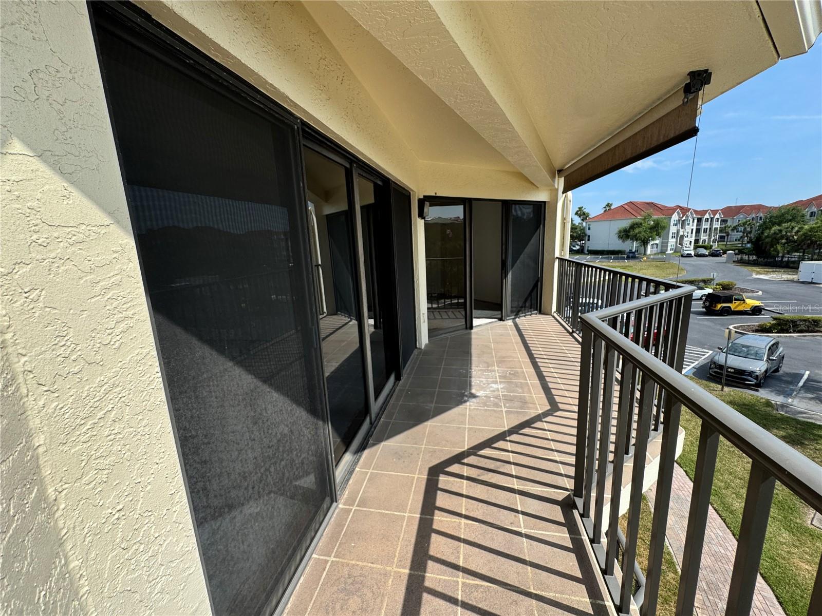 RIVER YACHT & RACQUET CLUB 1 - Residential