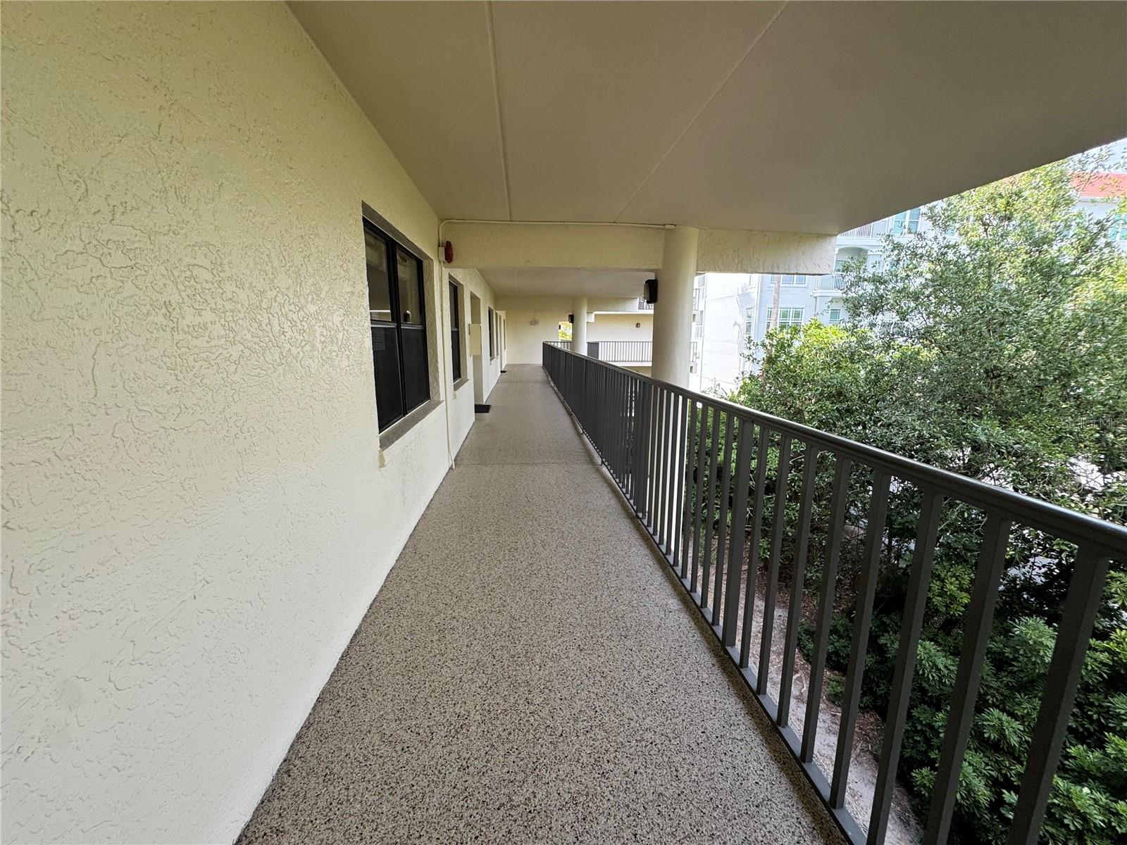 RIVER YACHT & RACQUET CLUB 1 - Residential