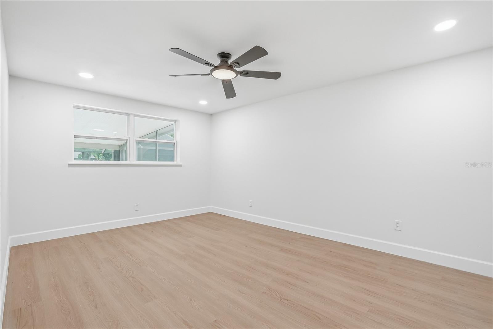 WHITES REP - Residential