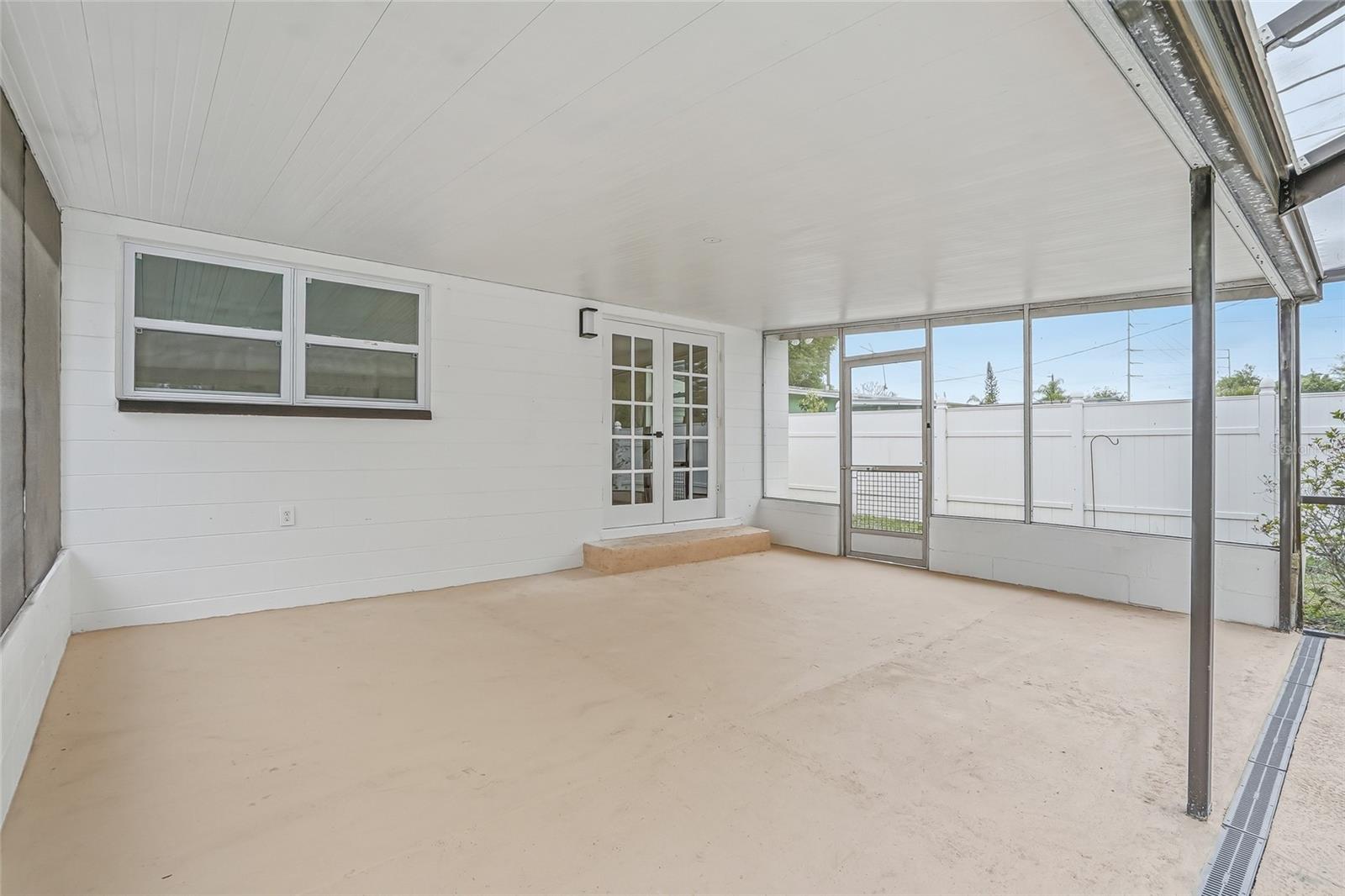 WHITES REP - Residential