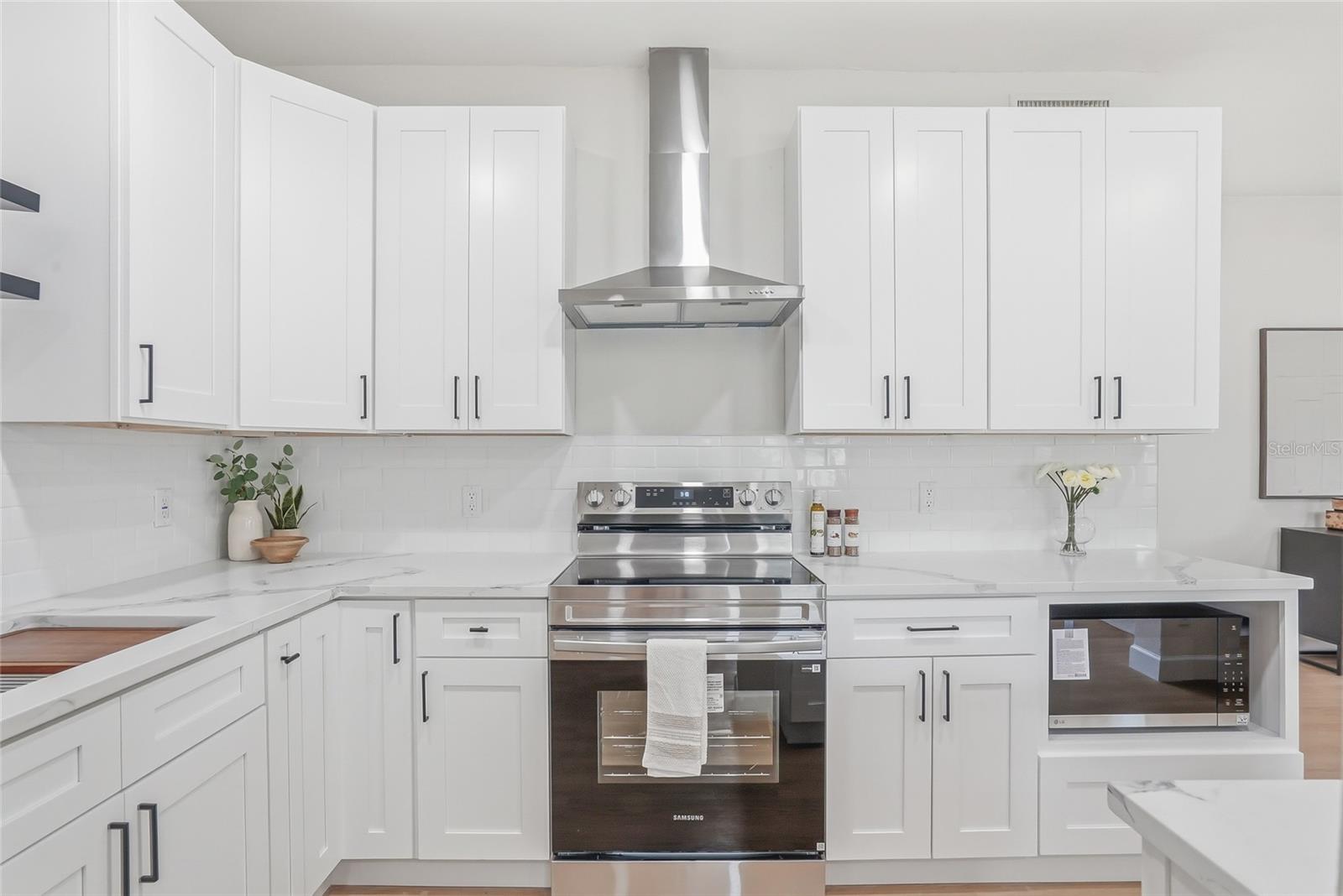 WHITES REP - Residential