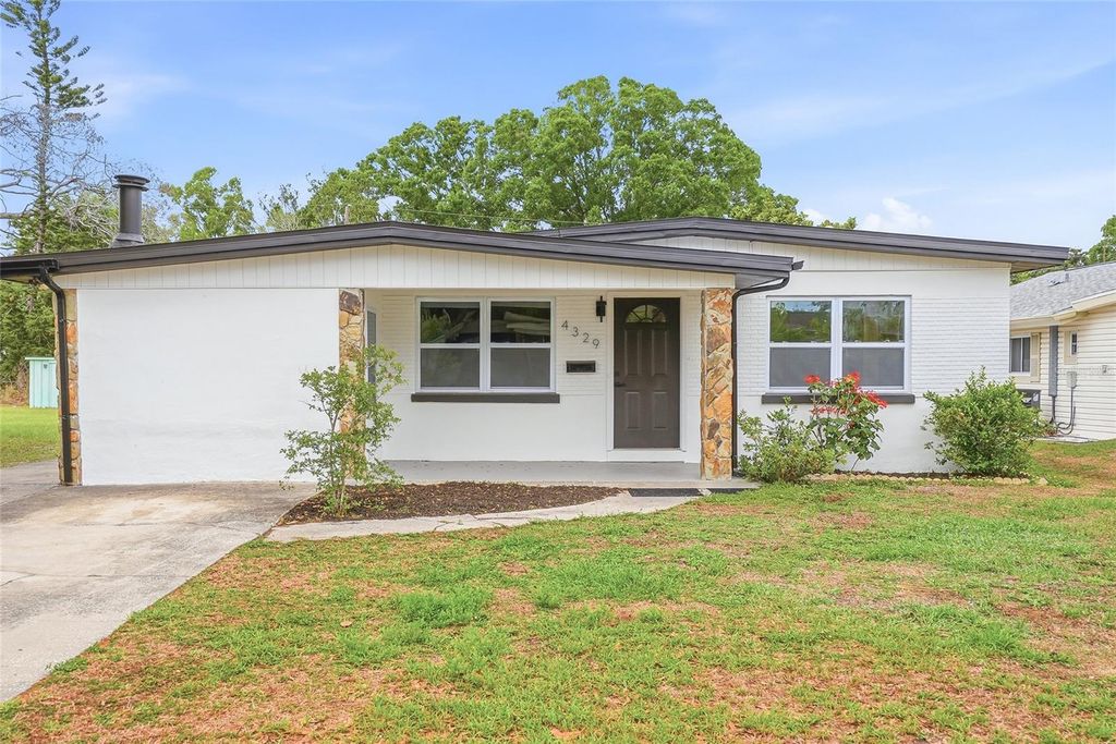 Photo of 4329 12th Avenue N, St Petersburg, FL 33713 (MLS # TB8494381)