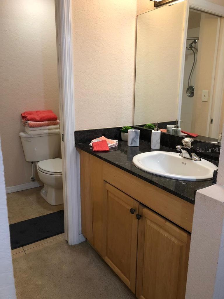 LAURA STREET TWNHMS - Residential Lease