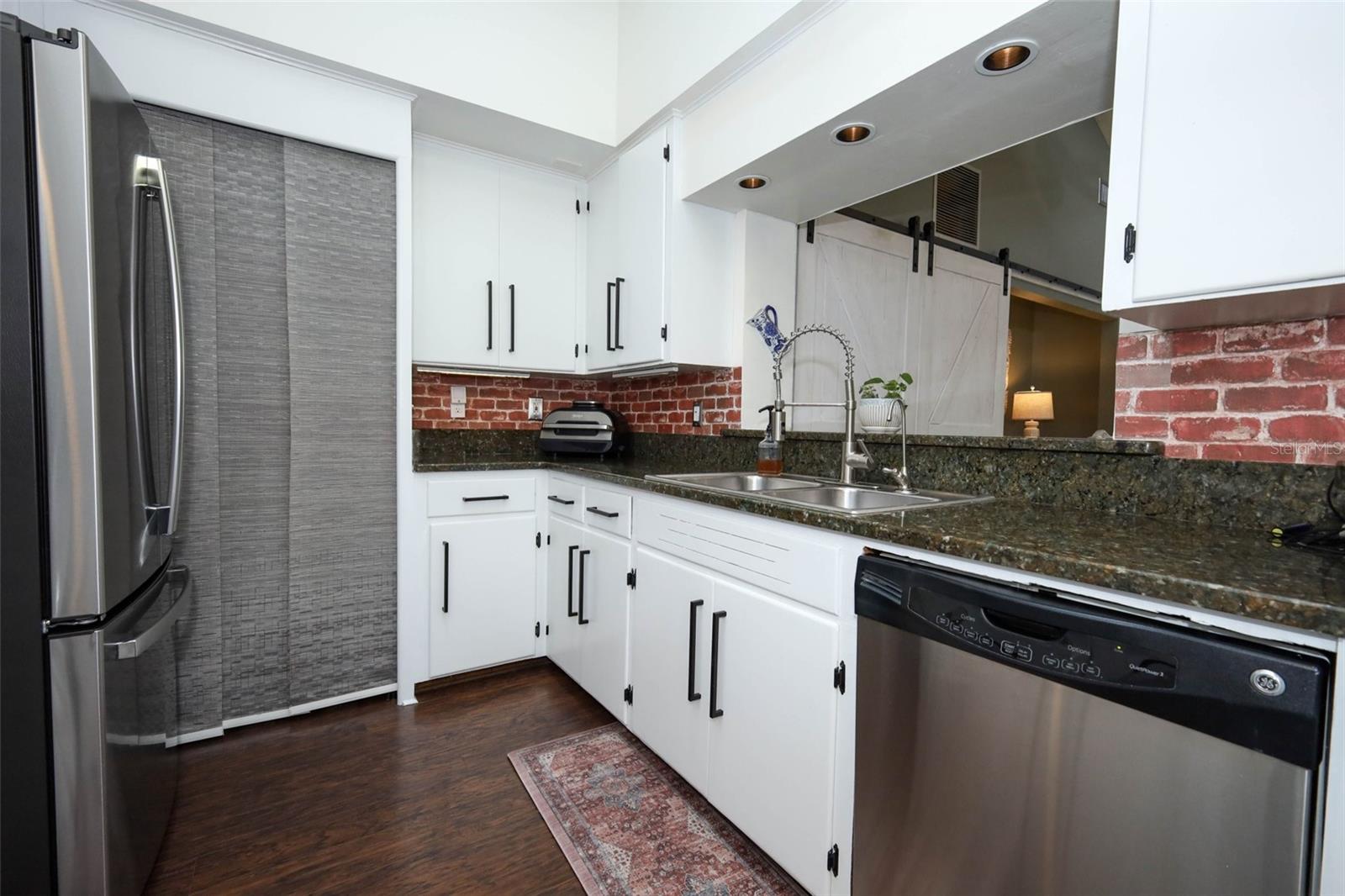 NELA ISLE ISLAND SEC - Residential